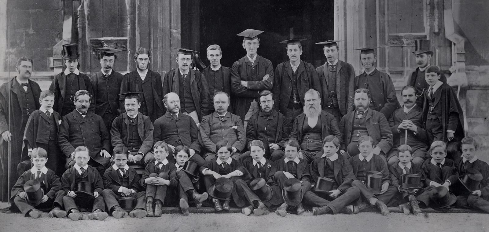 timeline-1884 First annual photograph