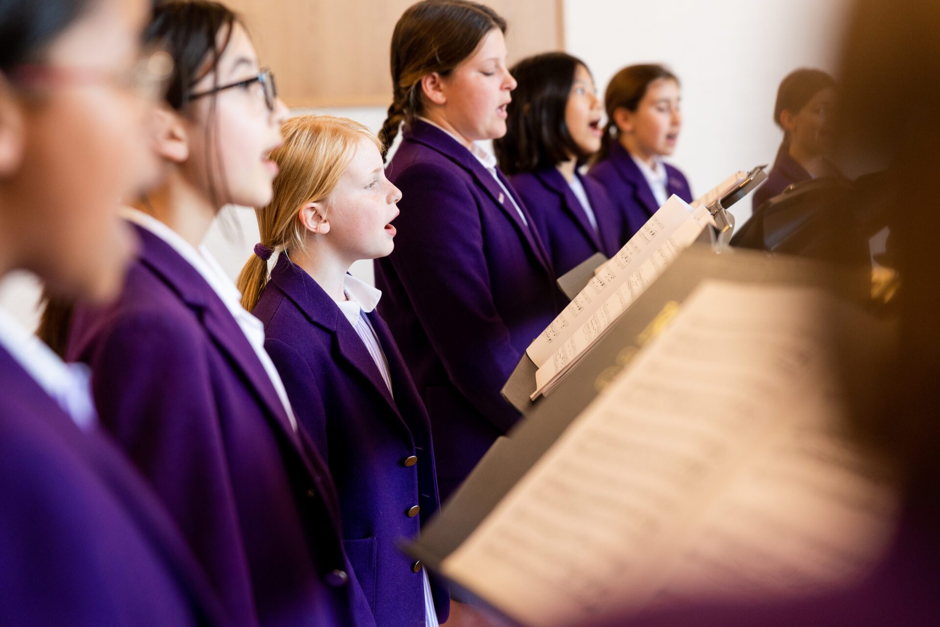 Card11571 The School Choir