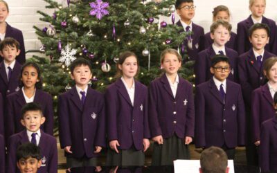 Juniors’ Carols around the Tree